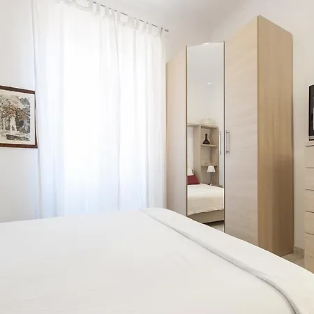 Apartament Foscolo Al 24 *