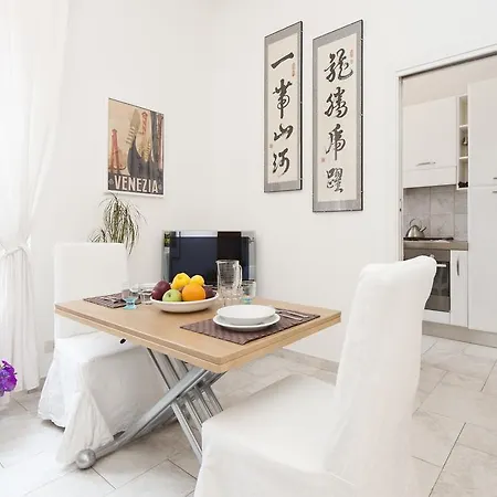 Apartament Foscolo Al 24