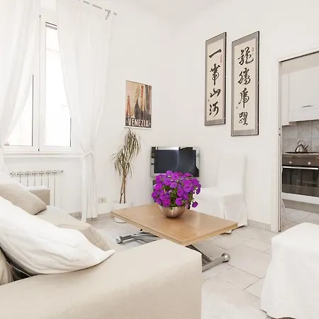 Foscolo Al 24 Apartament